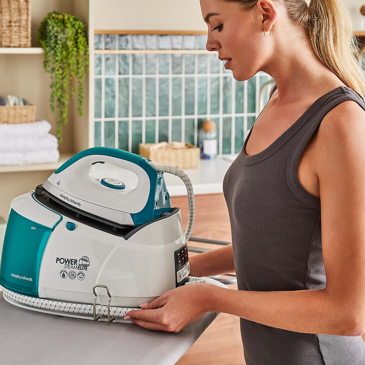 Carousel zoom image position 9 of 9