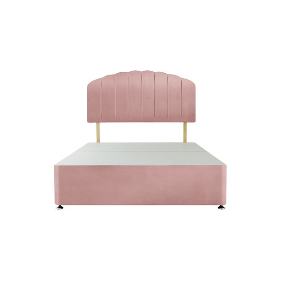 Carousel navigation image position 4 of 6