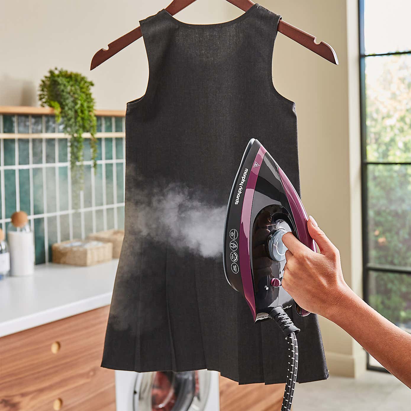 Carousel zoom image position 6 of 10