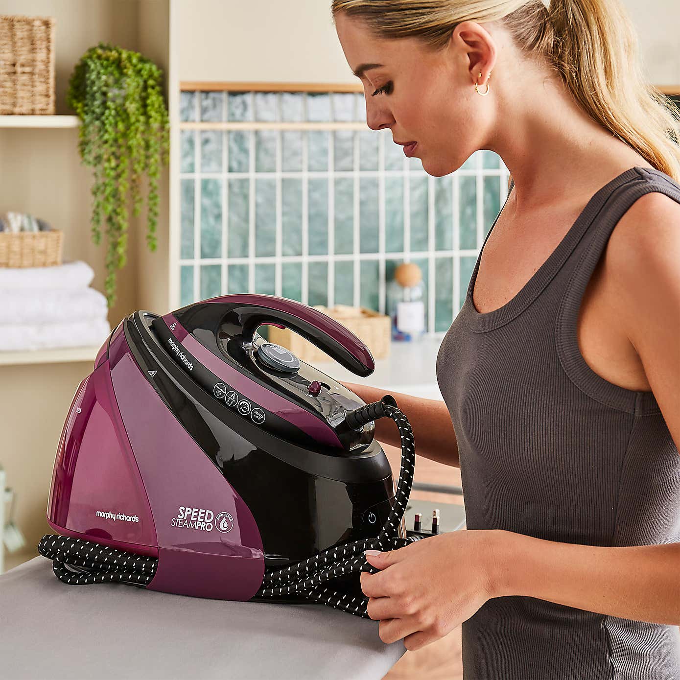 Carousel zoom image position 10 of 10