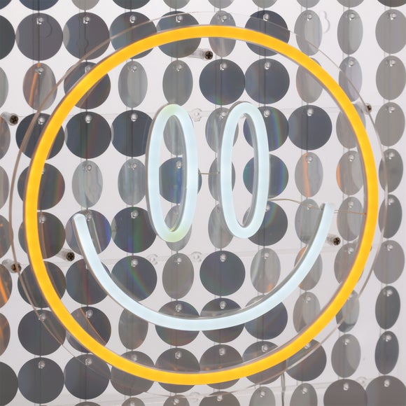 Carousel navigation image position 2 of 6