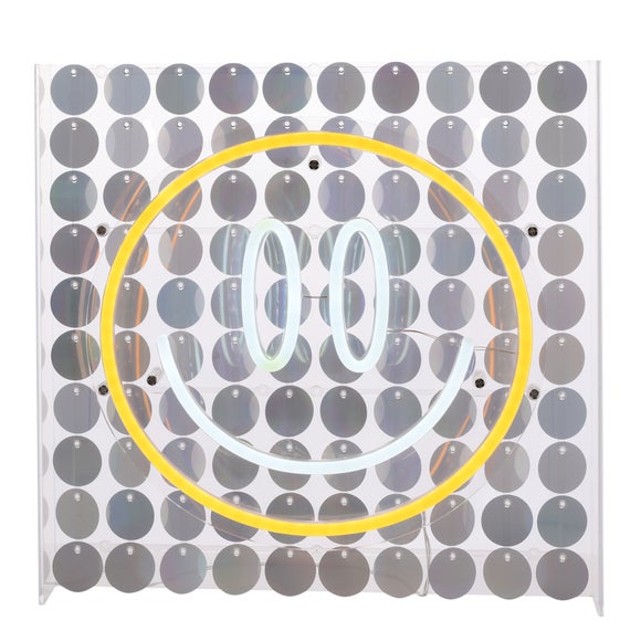 Carousel navigation image position 3 of 6