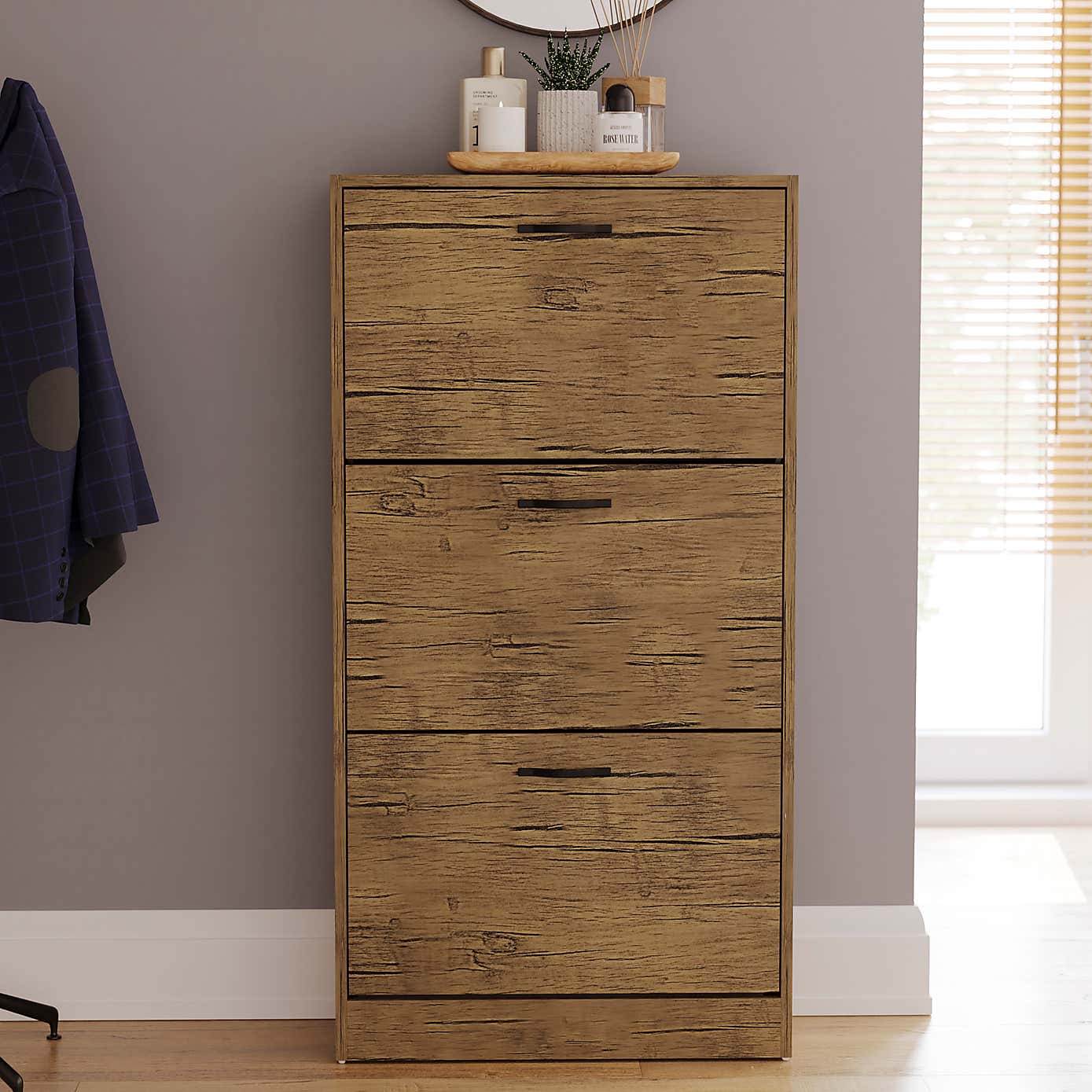 Carousel zoom image position 2 of 7