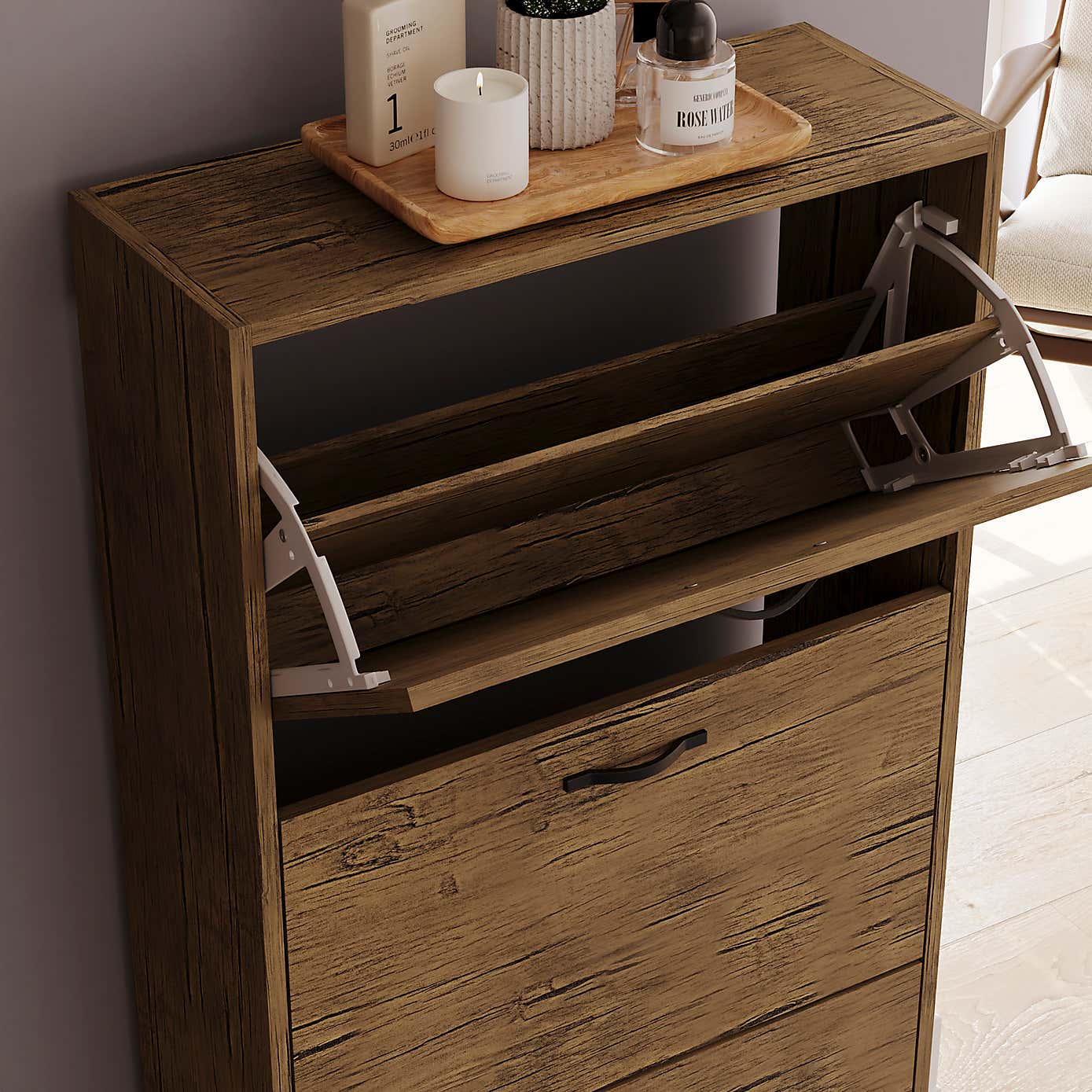 Carousel zoom image position 4 of 7