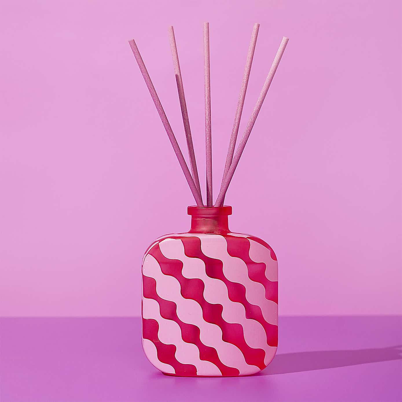 Carousel zoom image position 2 of 7