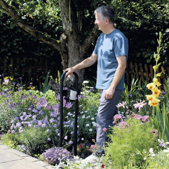 Carousel navigation image position 3 of 7