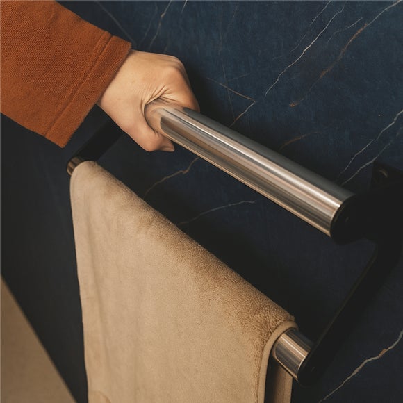 Carousel navigation image position 3 of 5