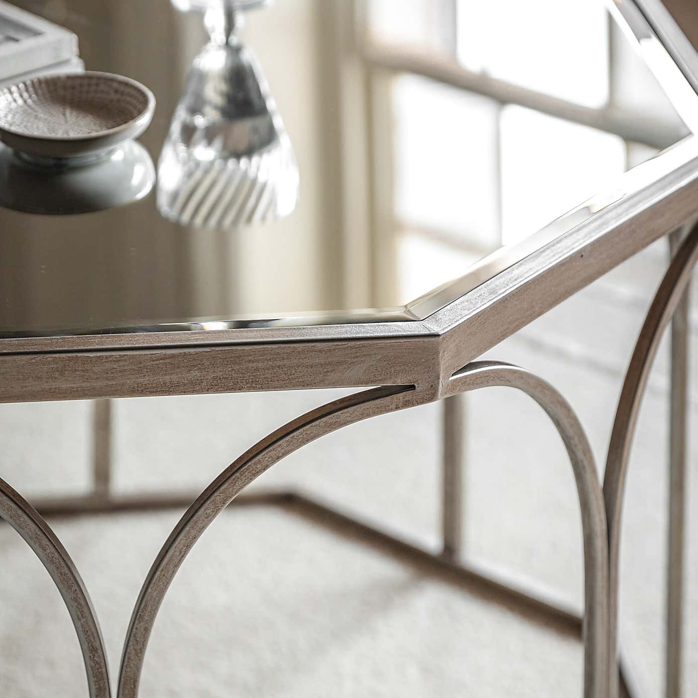 Carousel zoom image position 4 of 10