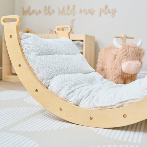 Carousel navigation image position 3 of 10