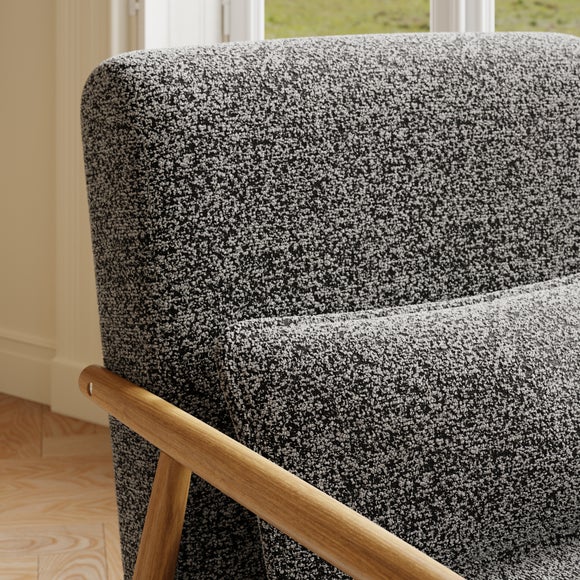 Carousel navigation image position 4 of 9