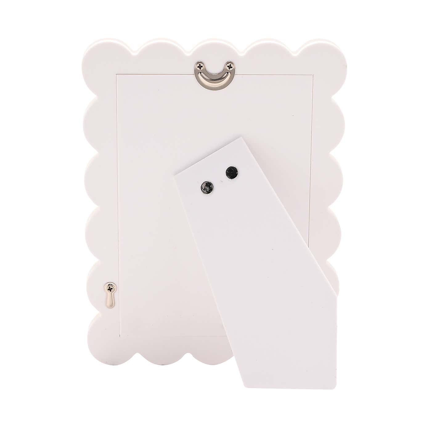 Carousel zoom image position 3 of 3