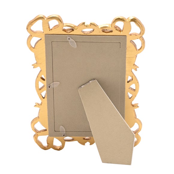 Carousel navigation image position 3 of 4