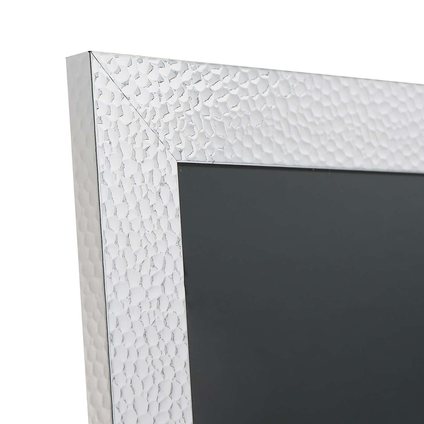 Carousel zoom image position 3 of 5