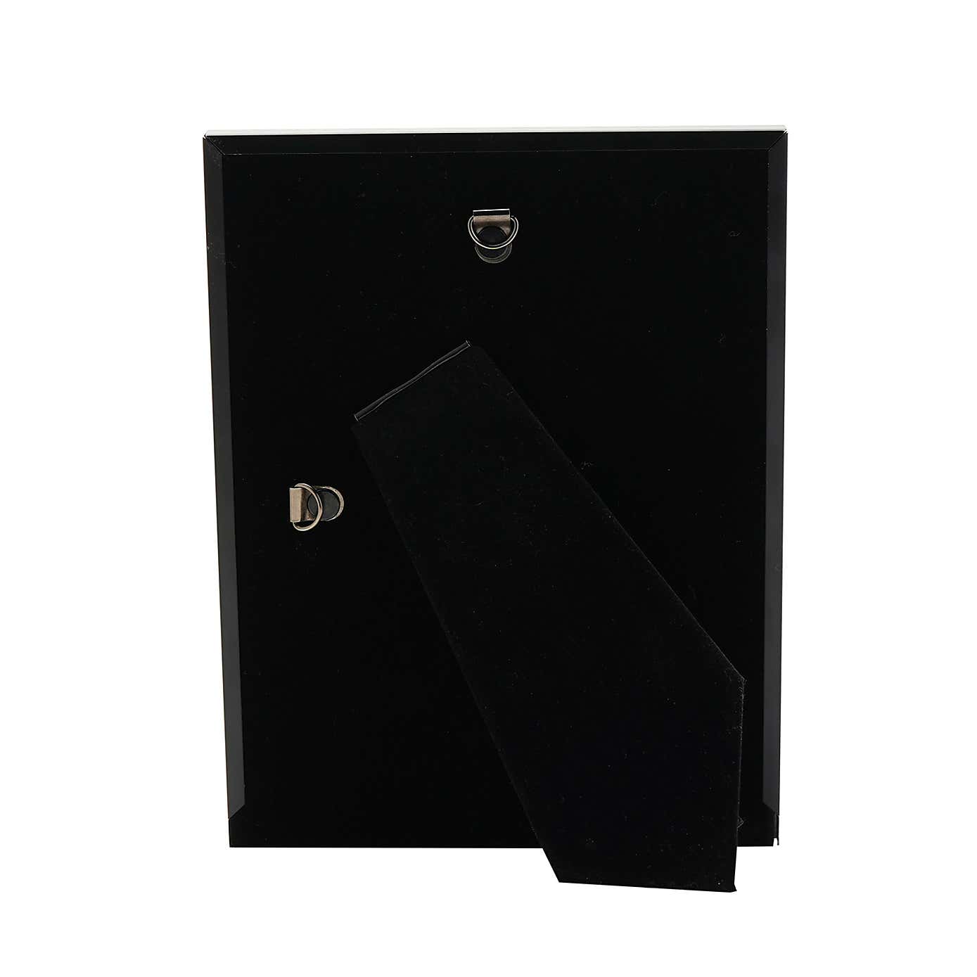 Carousel zoom image position 4 of 5