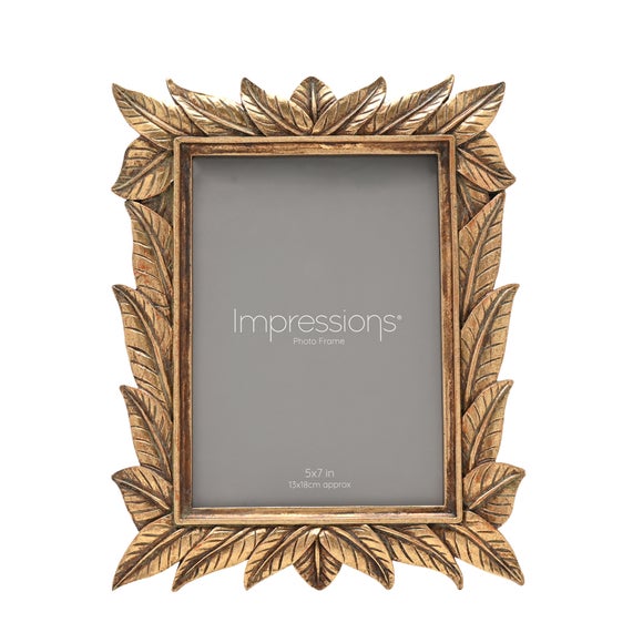 Carousel navigation image position 2 of 4