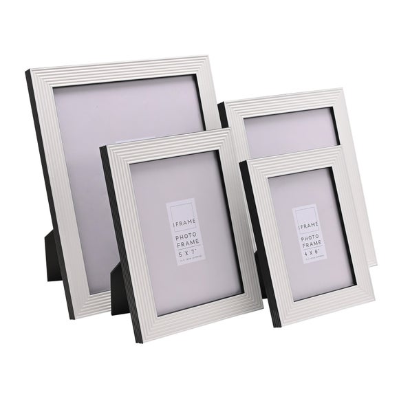 Carousel navigation image position 5 of 5