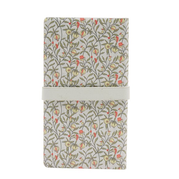 Carousel zoom image position 5 of 7