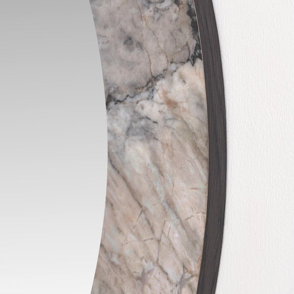 Carousel navigation image position 3 of 6