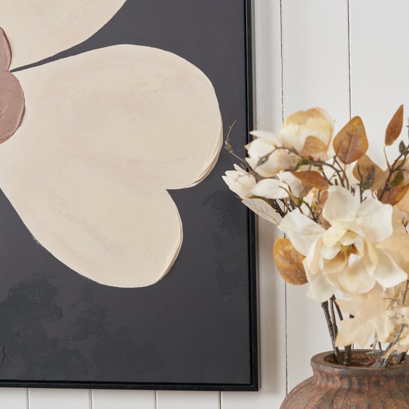 Carousel navigation image position 4 of 6