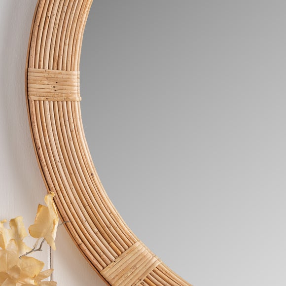 Carousel navigation image position 2 of 6