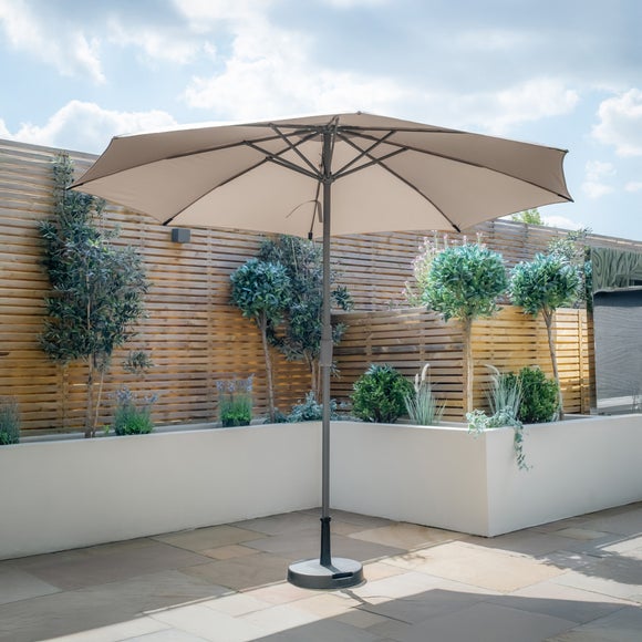 Maze Capri 2.7m Round Parasol