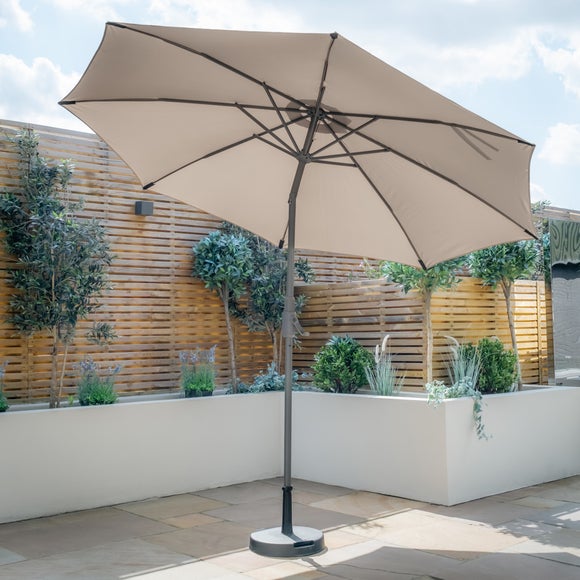 Carousel navigation image position 2 of 9