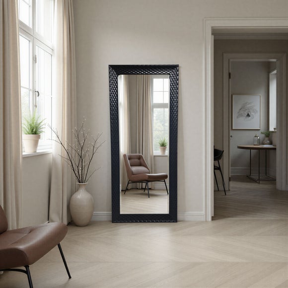 Carousel navigation image position 3 of 3