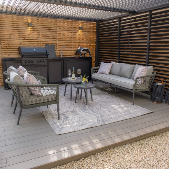 Carousel navigation image position 3 of 9