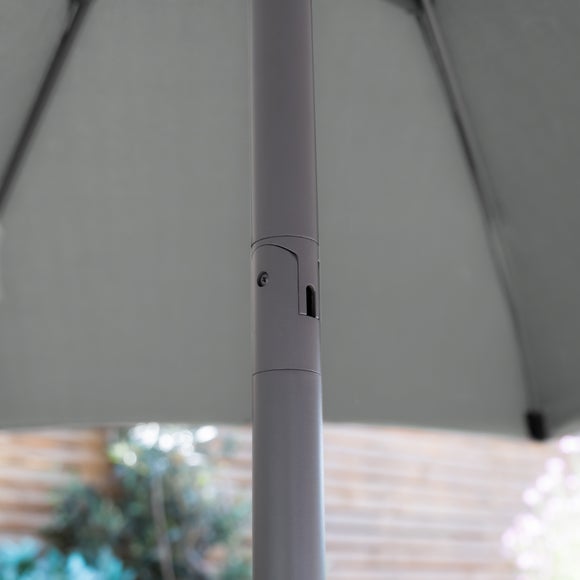 Carousel navigation image position 4 of 9