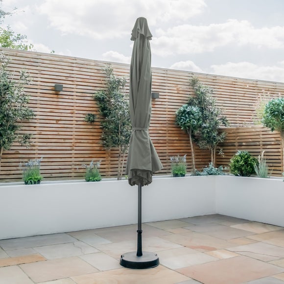 Carousel navigation image position 8 of 9