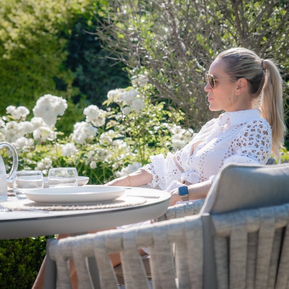 Carousel navigation image position 4 of 9