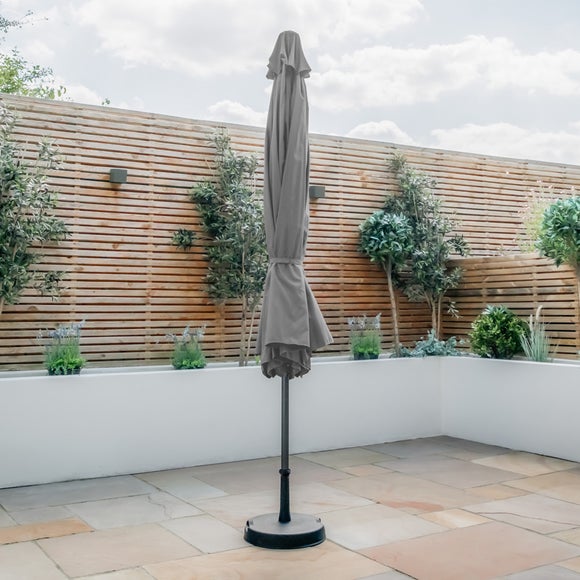 Carousel navigation image position 8 of 9