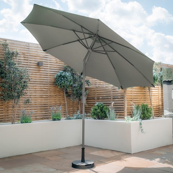 Carousel navigation image position 2 of 9