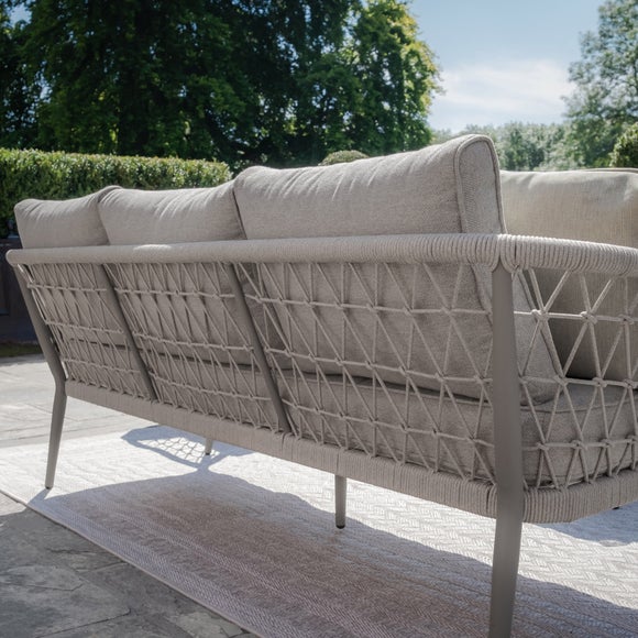 Carousel navigation image position 7 of 9