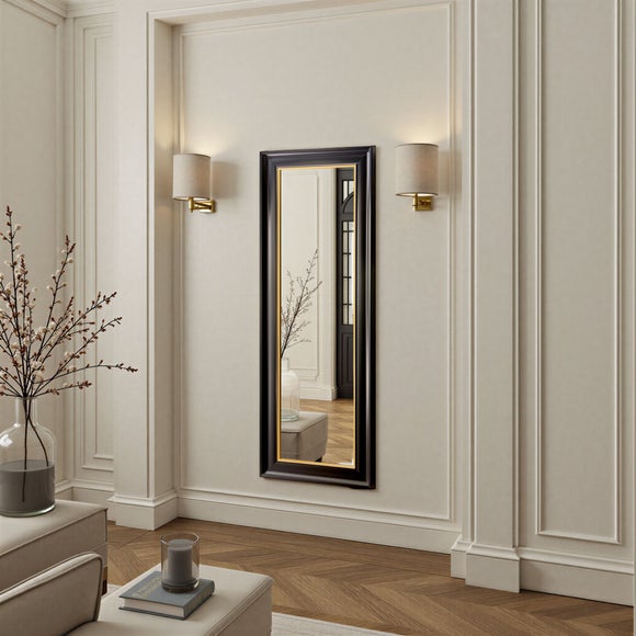 Carousel navigation image position 3 of 3