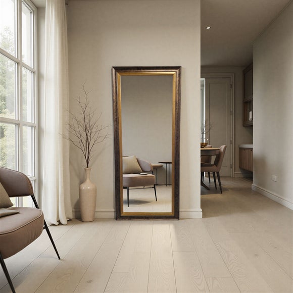 Carousel navigation image position 3 of 3