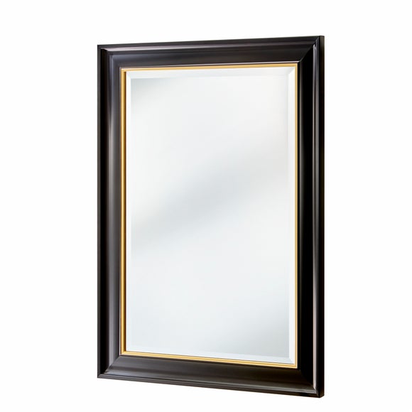 Carousel navigation image position 2 of 3