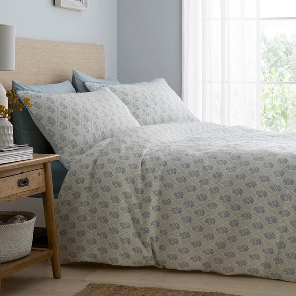 Dreams n Drapes Block Floral Duvet Cover & Pillowcase Set