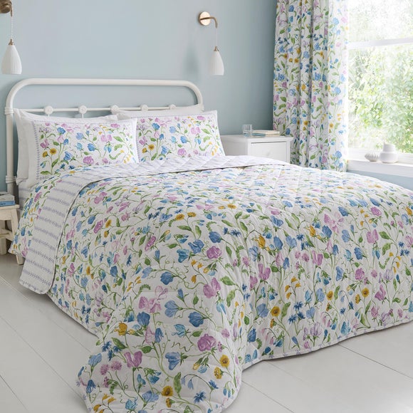 Dreams and Drapes Sweetpea Floral Bedspread