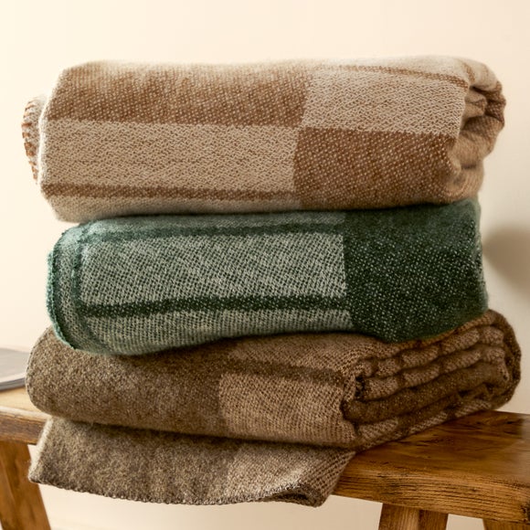 Photo 5 of Yard Harlech Throw Blanket 130cm X 180cm