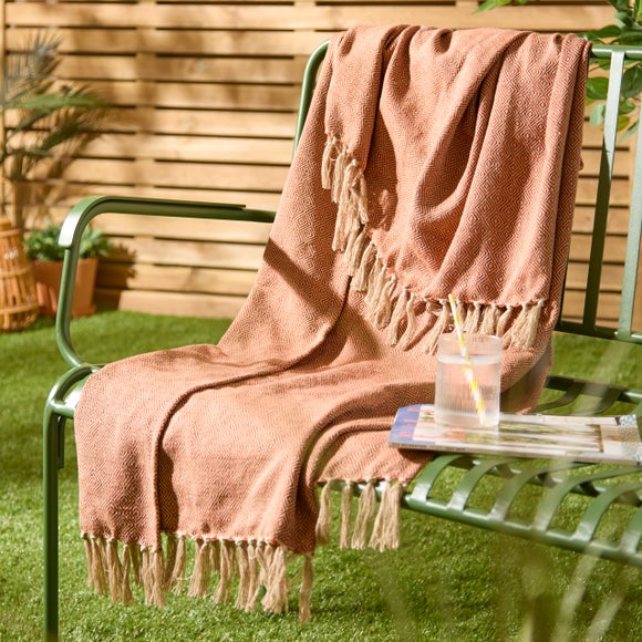 furn. Dessa Throw 130cm x 180cm