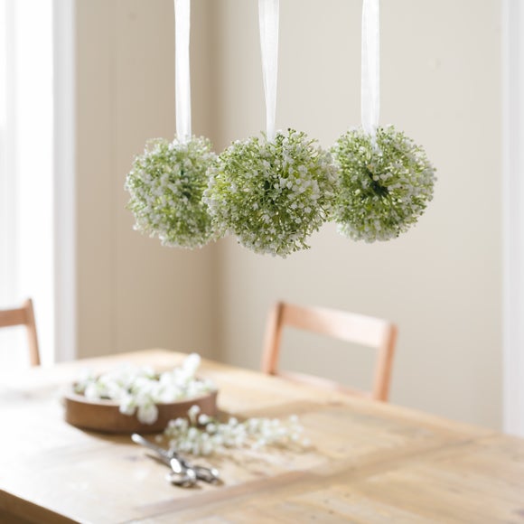 View Set Of 3 Artificial Gypsophila Pomander Hanging Decorations View Set Of 3 Artificial Gypsophila Pomander Hanging Decorations