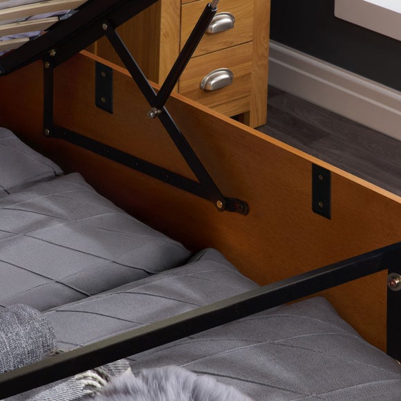 Carousel navigation image position 6 of 7