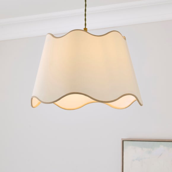 Scalloped Edge Easy Fit Lamp Shade