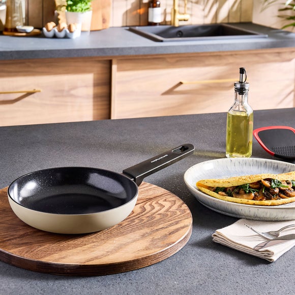 Morphy Richards Aluminium Frying Pan