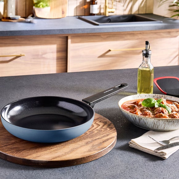 Morphy Richards Aluminium Frying Pan