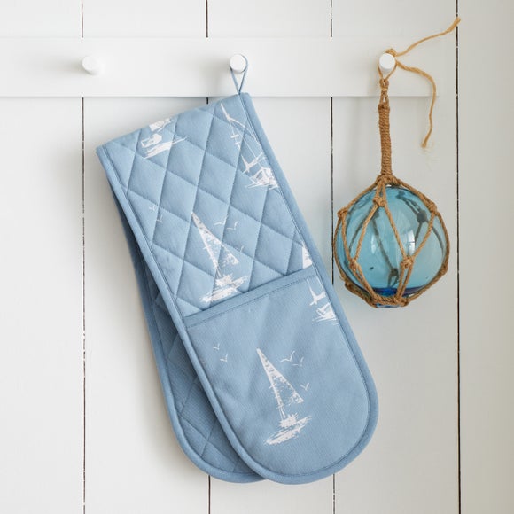 Catherine Lansfield Salcombe Boats Double Oven Glove