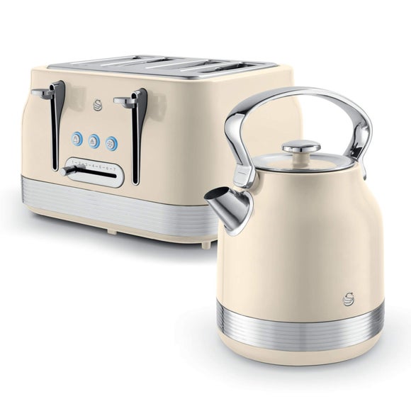 Swan Retro 1.7L Kettle and 4 Slice Toaster Set
