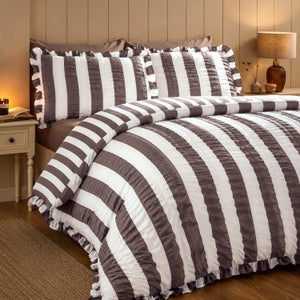 Catherine Lansfield Seersucker Frill Stripe Polycotton Duvet Cover & Pillowcase Set