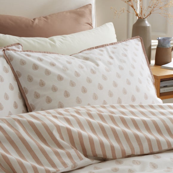 Photo 5 of Emily Bond Jaipur Leaves 100 Cotton Duvet Cover & Pillowcase Set Photo 5 of Emily Bond Jaipur Leaves 100 Cotton Duvet Cover & Pillowcase Set